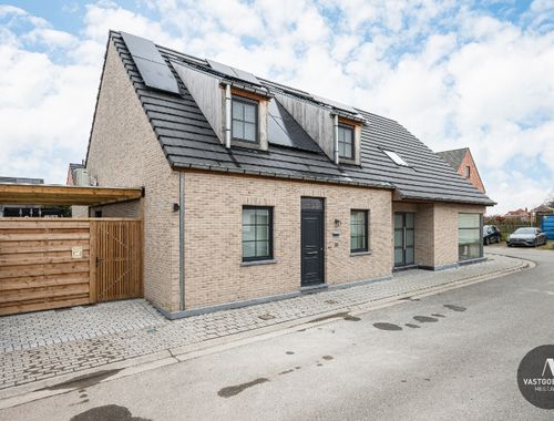                                         Maison à vendre à Sint-Laureins, € 399.000
