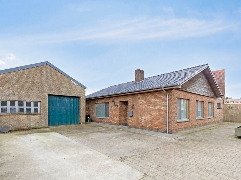 Maison à vendre
                    à 8691 Leisele