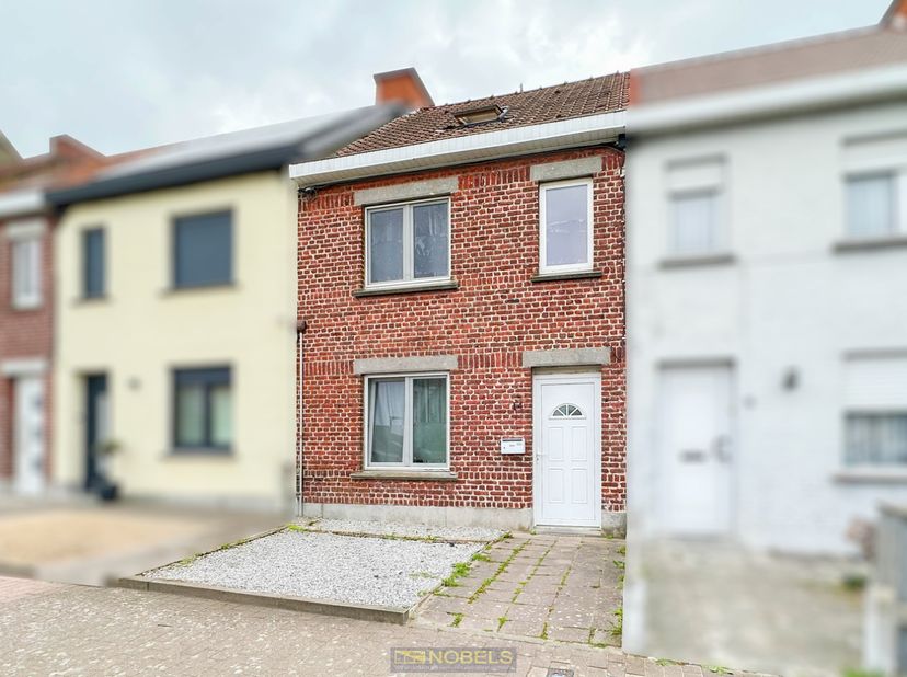 SITUÉE AU CALME, dans une rue conviviale et sécurisée pour les enfants, à proximité immédiate du centre de Renaix avec une excellente accessibilité, c