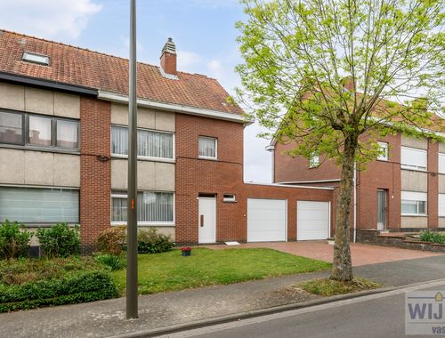                                         Maison à vendre à Leest, € 365.000

