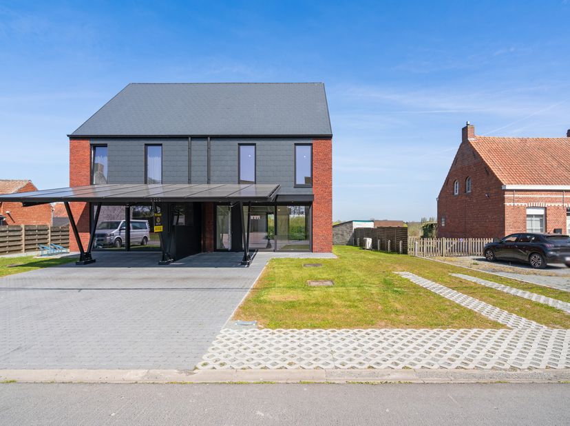 Maison à vendre
                    à 9880 Aalter