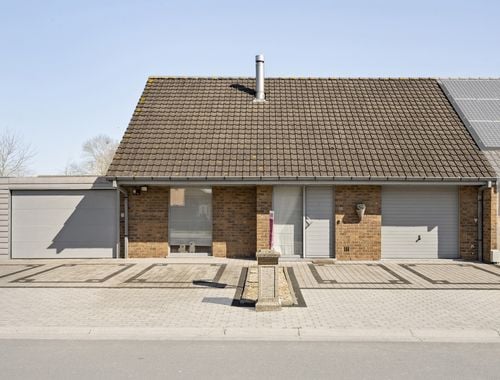                                         Maison à vendre à Staden, € 359.000
