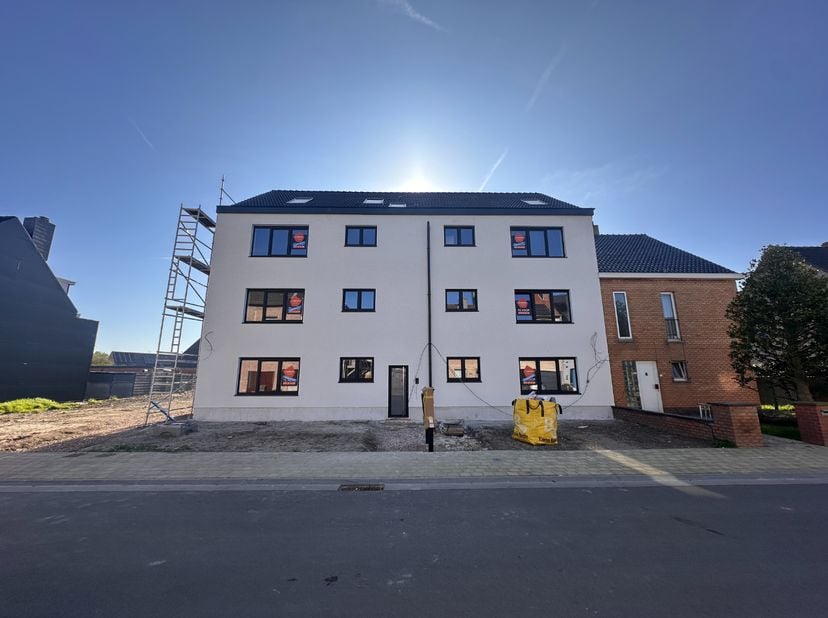 Appartement te koop
                    in 8450 Bredene