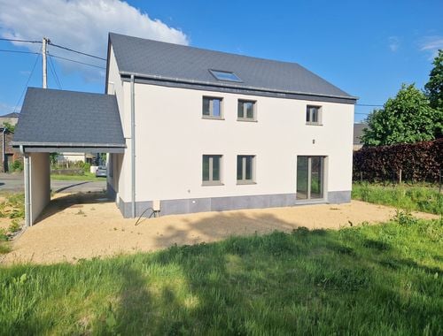                                         Woning te koop in Les Hayons, € 380.000
