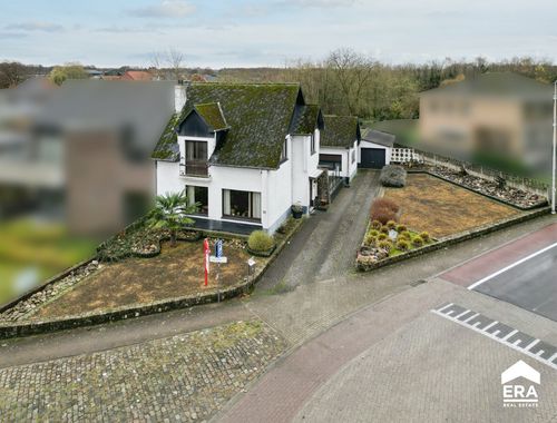                                         Maison unifamiliale à vendre à Gruitrode, € 195.000
