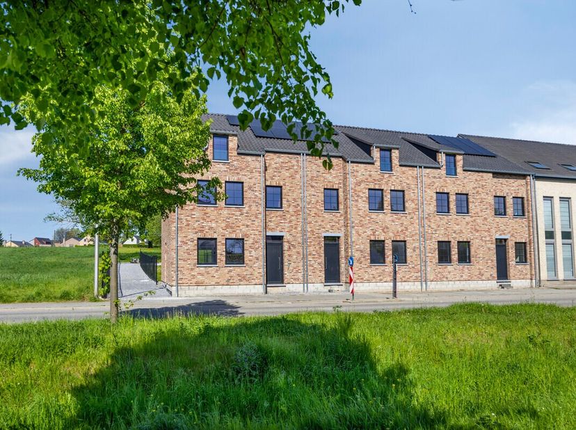 Huis te koop
                    in 3700 Nerem