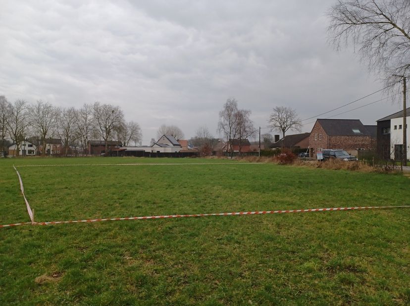 Rustig gelegen bouwgrond te Drossaard Clerxstraat Pelt&lt;br /&gt;
&lt;br /&gt;
Gelegen in goedgekeurde verkaveling&lt;br /&gt;
&lt;br /&gt;
Oppervlakte perceel : 737m²&lt;br /&gt;
