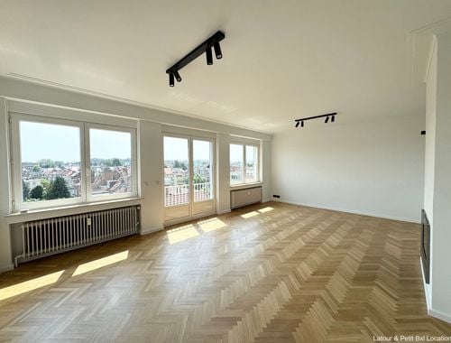                                         Appartement à louer à Woluwe-Saint-Lambert, € 1.600
