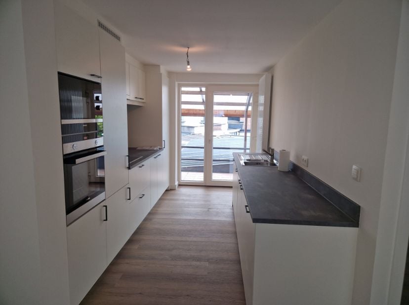 Appartement à louer
                    à 9300 Aalst