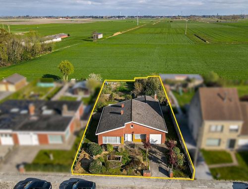                                         Maison à vendre à Moere, € 225.000
