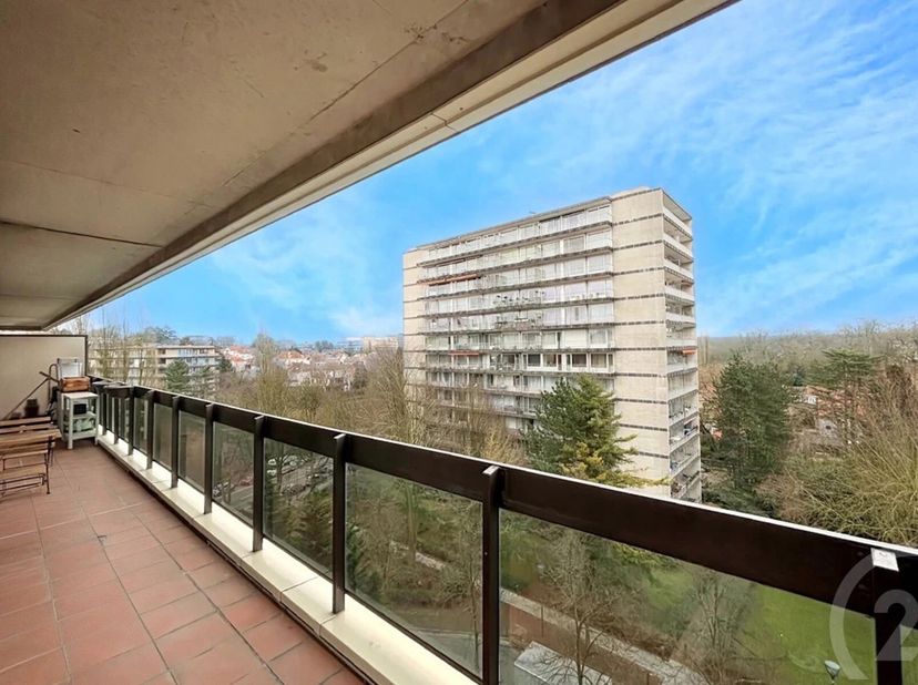 WATERMAEL-BOITSFORT - Parc de Tercoigne - Dans un quartier calme et verdoyant, lumineux appartement 2CH de +/- 88m² (selon PEB) avec terrasse. Situé a