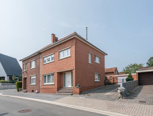                                         Eengezinswoning te koop in Hoeselt, € 285.000
