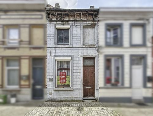                                         Maison deux facades à vendre à Geraardsbergen, € 40.000
