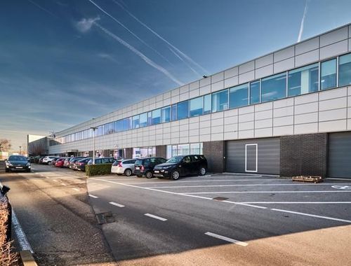                                         Bâtiment d’entreprise à vendre à Zellik, € 2.700.000

