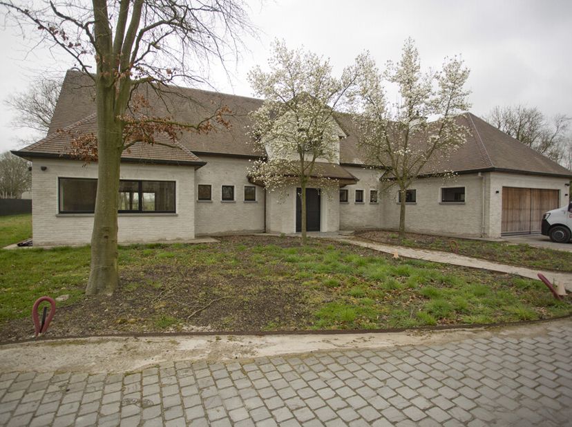 Maison à vendre
                    à 8581 Kerkhove