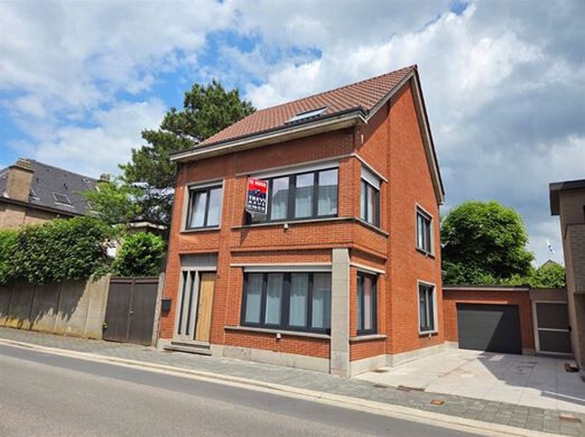 Maison à louer
                    à 2870 Puurs