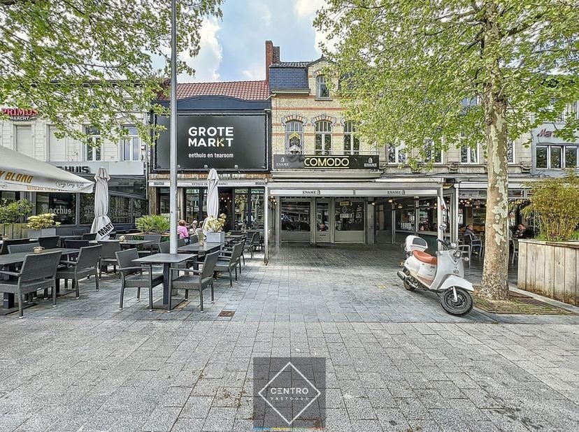 Bien professionnel à vendre
                    à 8870 Izegem