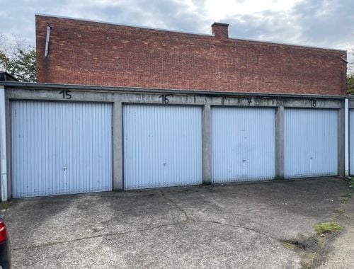                                         Garage te koop in Lokeren, € 24.000
