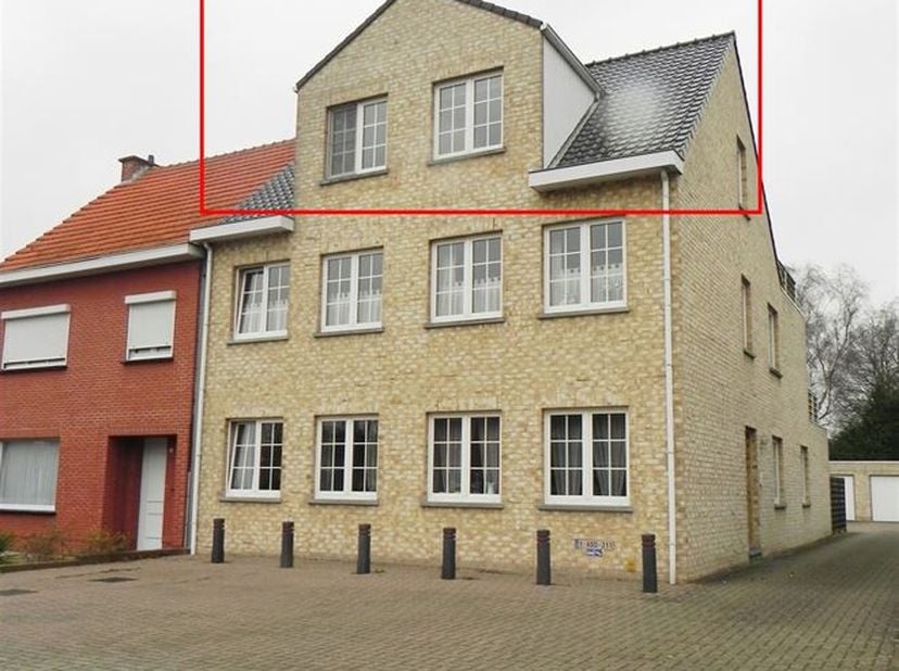Zeer rustig gelegen appartement op de 2de verdieping.&lt;br /&gt;
Dit appartement is gelegen in een zeer rustige woonwijk te Sint-Antonius Zoersel.&lt;br /&gt;
Op
