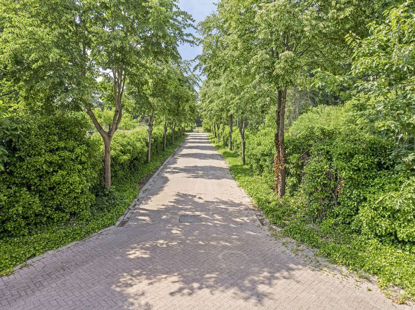 Deze unieke bouwgrond is achteraan gelegen in een kleinschalige nieuwe verkaveling nabij Leuven.&lt;br /&gt;
Op 10 fietsminuten van Imec, Kul, Gasthuisberg