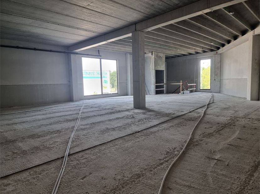 Bien professionnel à vendre
                    à 2235 Westmeerbeek