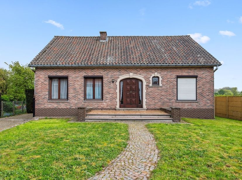 Maison à vendre
                    à 3350 Drieslinter