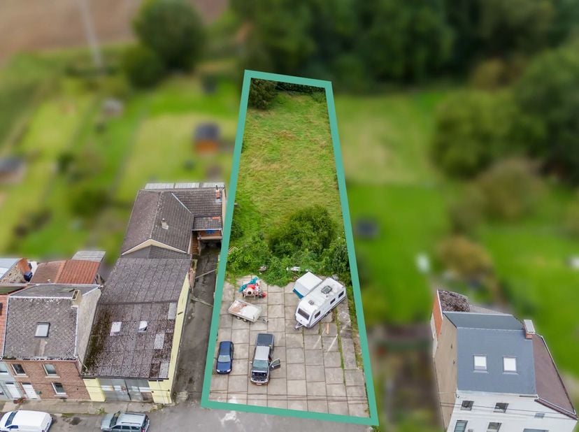 EBimmo vous propose ce très beau terrain à bâtir de +/-1500m² idéalement situé à proximité du centre d&#039;Andenne et de ses nombreuses commodités.&lt;br /&gt;