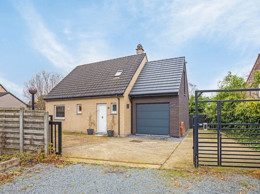 Charmante open bebouwing in Brecht&lt;br /&gt;
&lt;br /&gt;
Deze woning ligt op een perceel van 1.044 m² in een rustige, kindvriendelijke buurt in Brecht. De woni