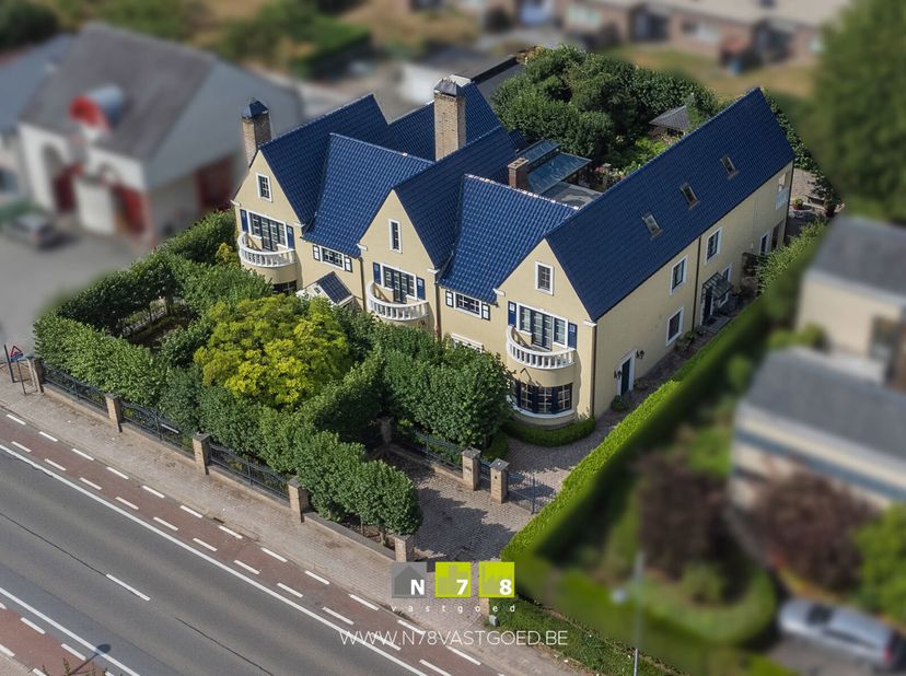 EXCLUSIEVE CHARMANTE VILLA INCLUSIEF GUESTHOUSE OP EEN PERCEEL VAN 15A48CA TE KINROOI (MOLENBEERSEL)&lt;br /&gt;
ADRES&lt;br /&gt;
- Weertersteenweg 387, 3640 Kin