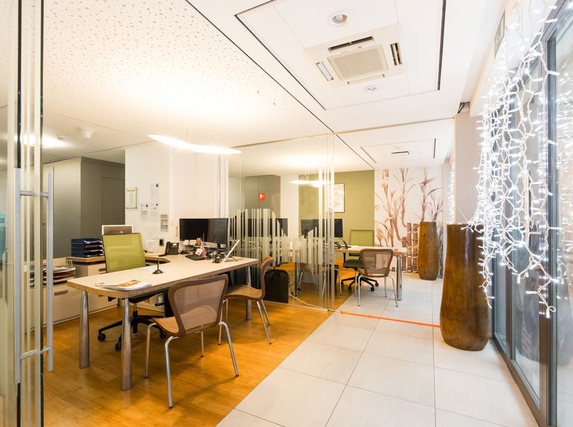 LOUVAIN-LA-NEUVE, au cur du site de l&#039;UCL, proche des commerces et de toutes facilités d&#039;accès, OPPORTUNITE D&#039;INVESTISEMENT exceptionnelle ! Bénéficia