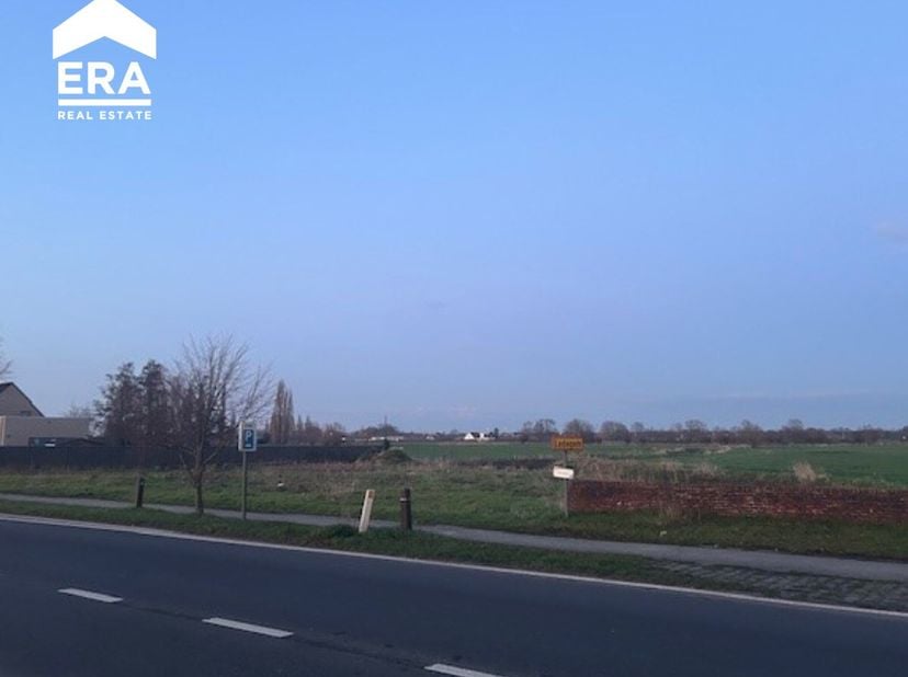 Projectgrond met een oppervlakte van +/- 2193m² te LedegemOppervlakte : +/-2193m² Principeakkoord voor 2 woningen