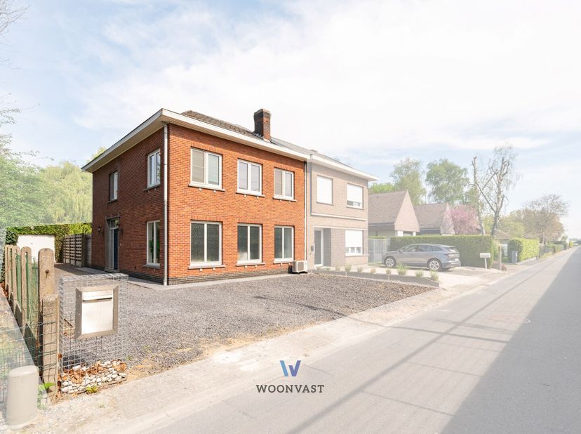 Maison à vendre
                    à 9200 Oudegem