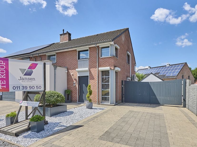 Maison à vendre
                    à 3530 Helchteren