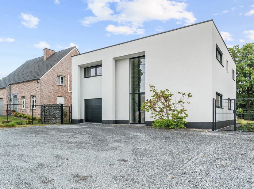 Maison à vendre
                    à 3290 Deurne