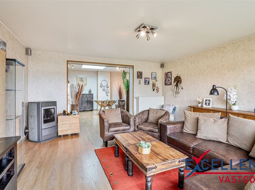 Maison à vendre
                    à 9600 Renaix