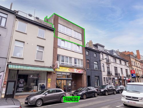                                         Appartement te koop in Ukkel, € 325.000

