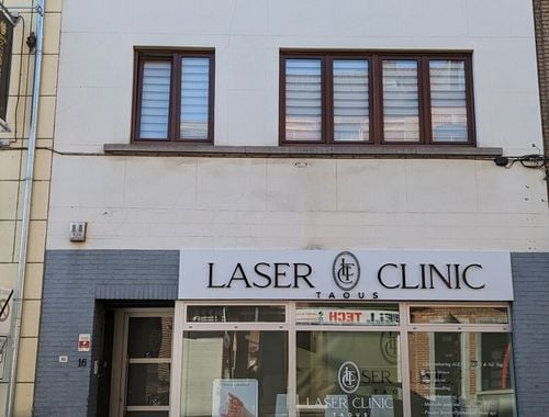                                         Bâtiment commercial à vendre à Strombeek-Bever, € 599.000
