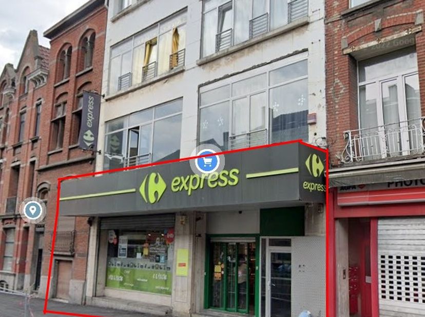 Bien professionnel à vendre
                    à 6000 Charleroi