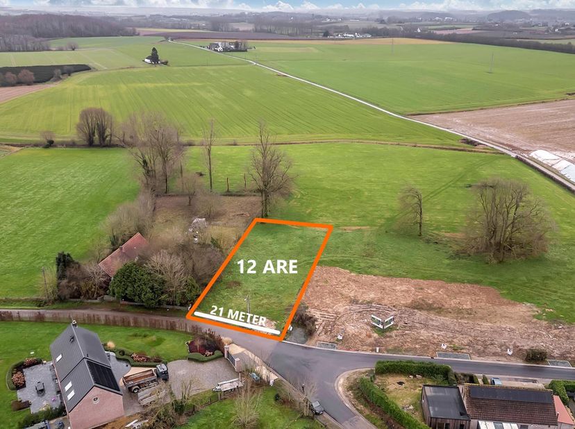 Voor meer info of een bezoek, bel 053 59 49 31 - In de Lindebosstraat te Edingen biedt Topo-Immo u deze prachtige bouwgrond aan met een rustige liggin