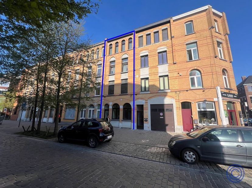 Bien professionnel à vendre
                    à 2000 Antwerpen