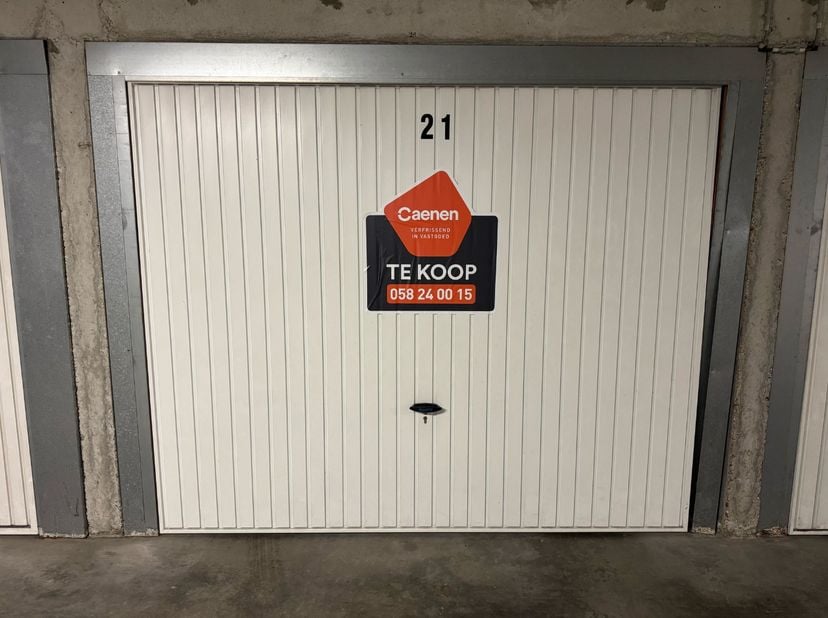Garage à vendre
                    à 8620 Nieuwpoort