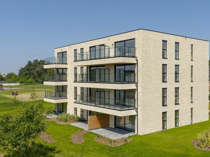 Appartement te koop
                    in 2360 Oud-Turnhout