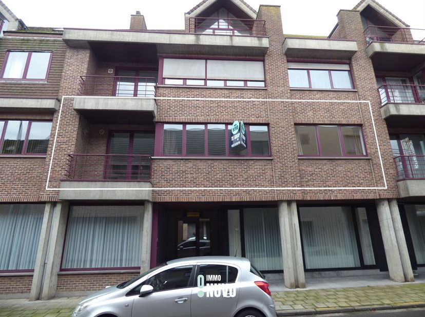 Charmant appartement met 1 slaapkamer en garage in Baasrode&lt;br /&gt;
Welkom in dit knusse en goed onderhouden appartement, ideaal gelegen in een rustige