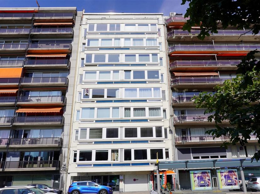 APPARTEMENT 3 CHAMBRES - TERRASSE - GARAGE Lagence immobilière SODIMO à le plaisir de vous présenter ce bel appartement lumineux de 120m², idéalement