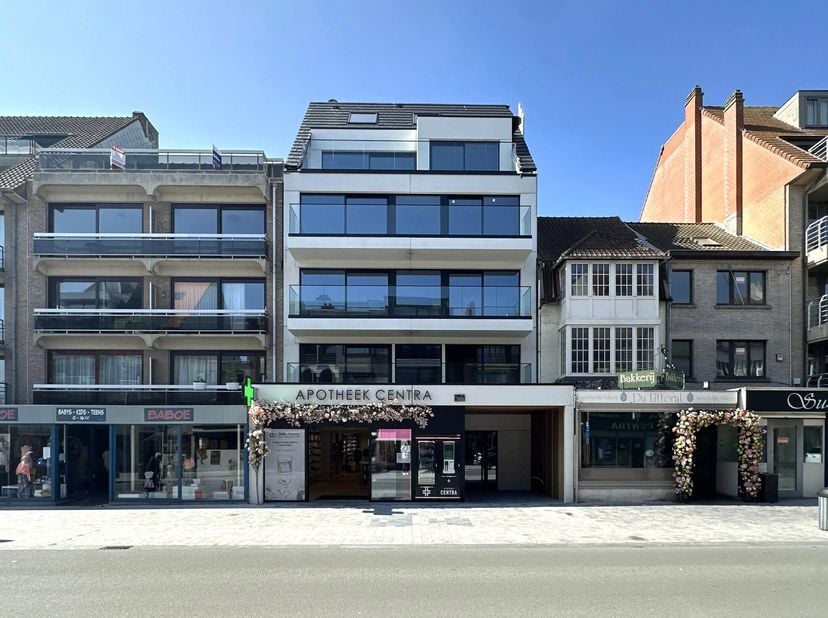Appartement te koop
                    in 8670 Koksijde