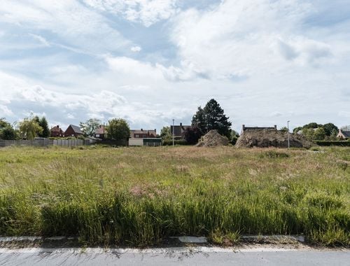                                         Bouwgrond te koop in Klemskerke, € 250.000
