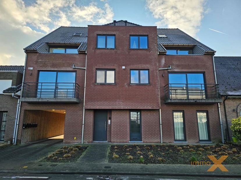 Appartement à vendre
                    à 9930 Zomergem
