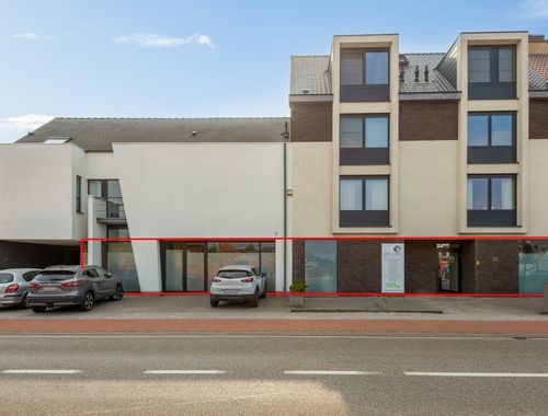                             Bâtiment commercial à louer à Dessel
