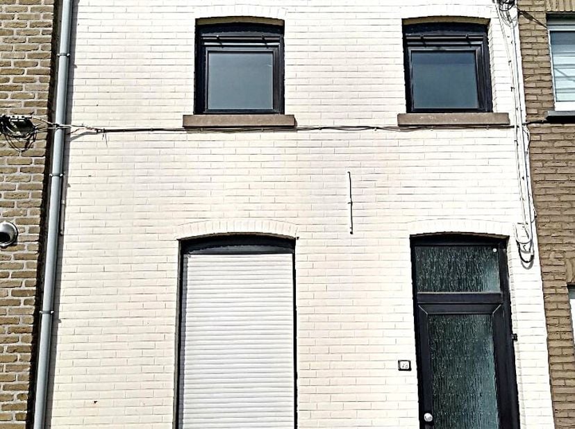 Maison à louer
                    à 9340 Lede