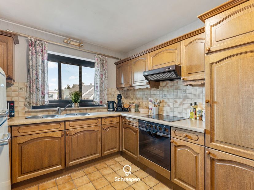 We vinden dit appartement met 2 slaapkamers en EPC label B terug in de Dorpsstraat 84/4 te Heusden-Zolder. Voor meer informatie ga naar: https://schra